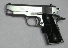 colt 45 002.jpg