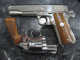 colt-s&w 004.jpg