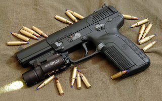 Five-seveN_USG.jpg