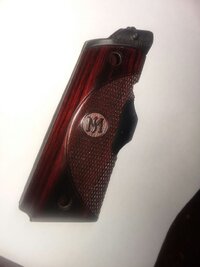 Crimson Trace Master Series rosewood red laser grips for government model full size 1911 right...jpg