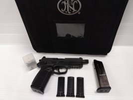 FNX-45 Tactical (1).jpg