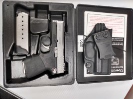 Kahr PM9 (2).jpg