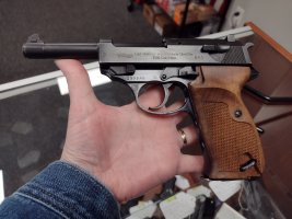 Walther P38 (2).jpg