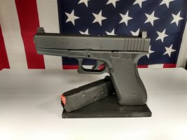 Glock 17 (2).jpg