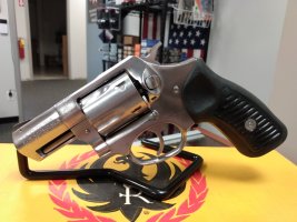 Ruger SP101 38 Spl (6).jpg