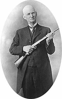 200px-JohnBrowning.jpeg