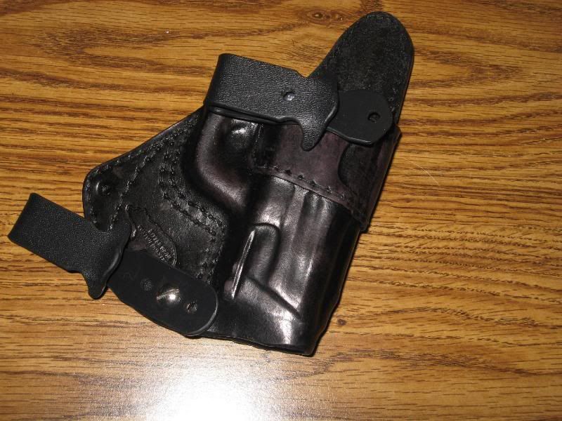 Holster5.jpg