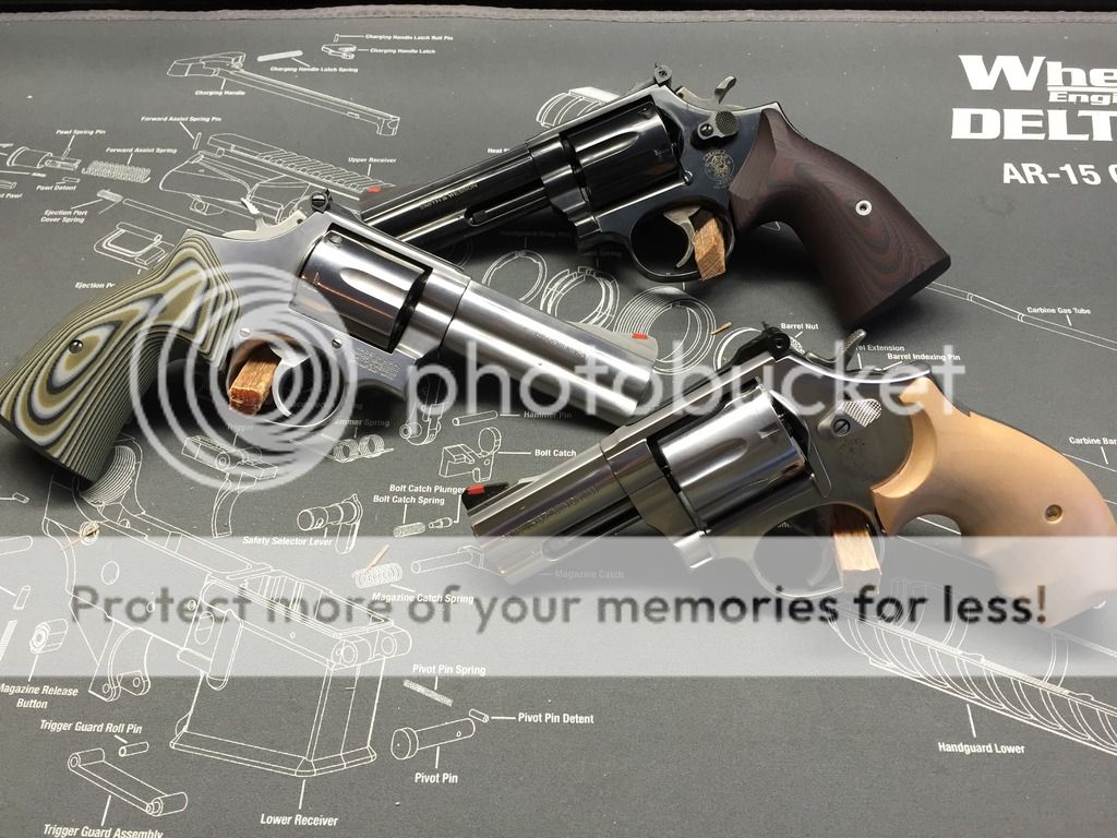 revolvers%201_zpsedawuzmv.jpg